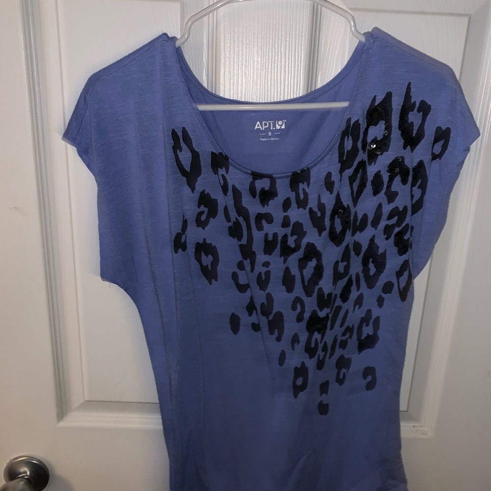 Short sleeve